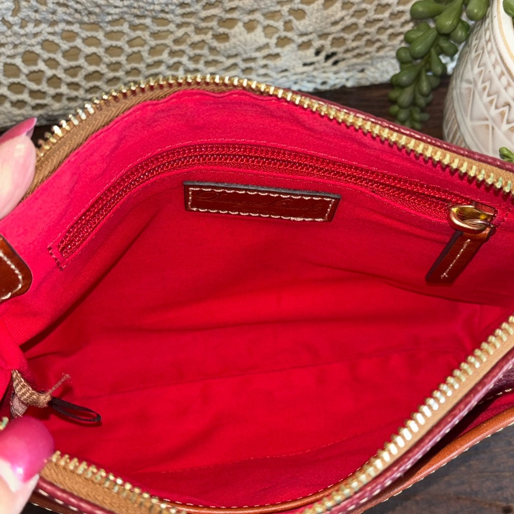 Dooney & Bourke Wine Leather Crossbody Bag perfect condition - Picture 9 of 11